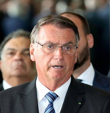 Bolsonaro pode enfrentar até 23 anos de prisão por acusações da Polícia Federal